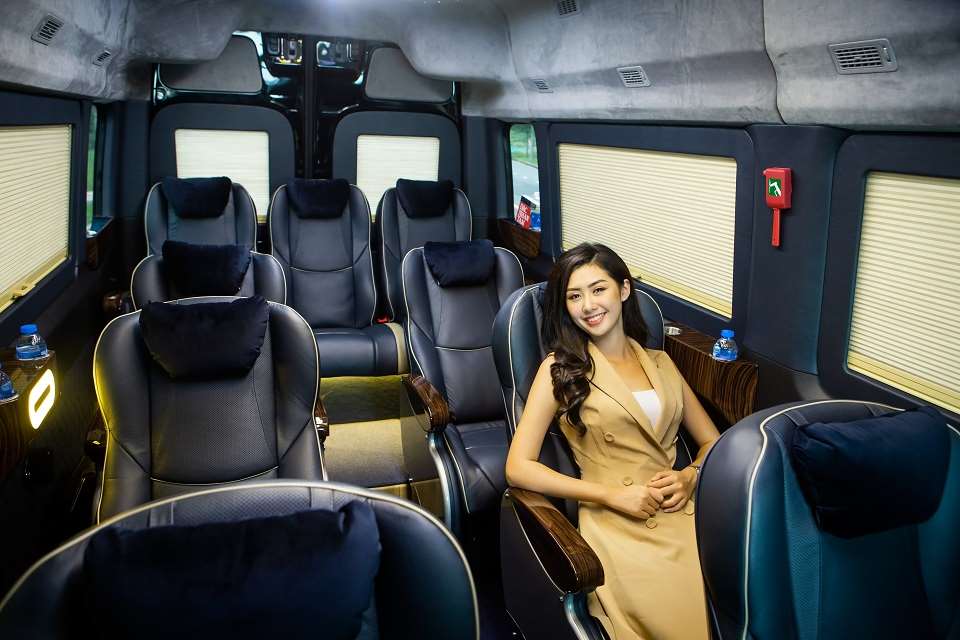 Thuê xe Limousine tham quan City tour Đà Nẵng trong ngày giá rẻ