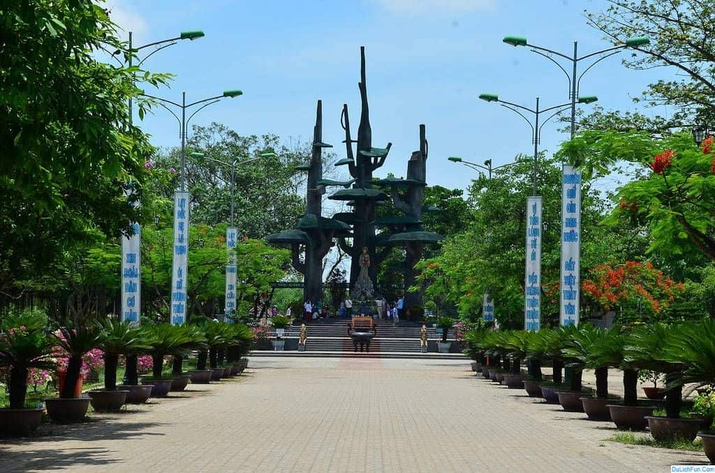 Thuê xe từ Đà Nẵng đi La Vang đời mới giá rẻ